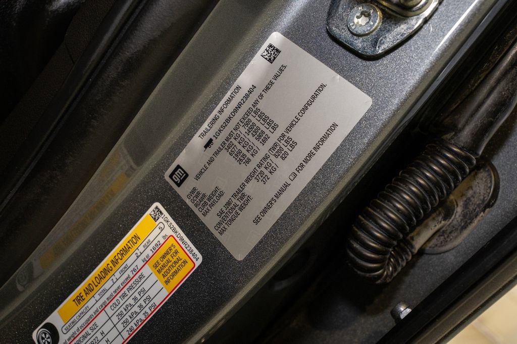 Used 2022 GMC Yukon SLT w/ SLT Luxury Package AWD/4WD image 25