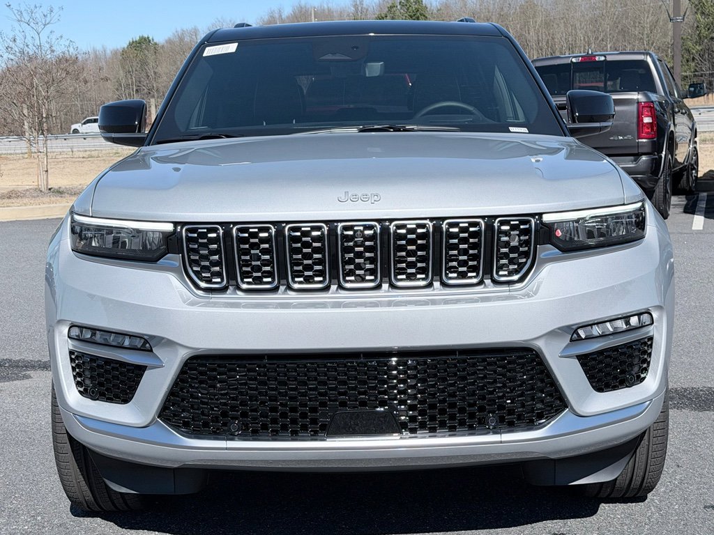 New 2025 Jeep Grand Cherokee Summit w/ Adv Protech Group IV image 3