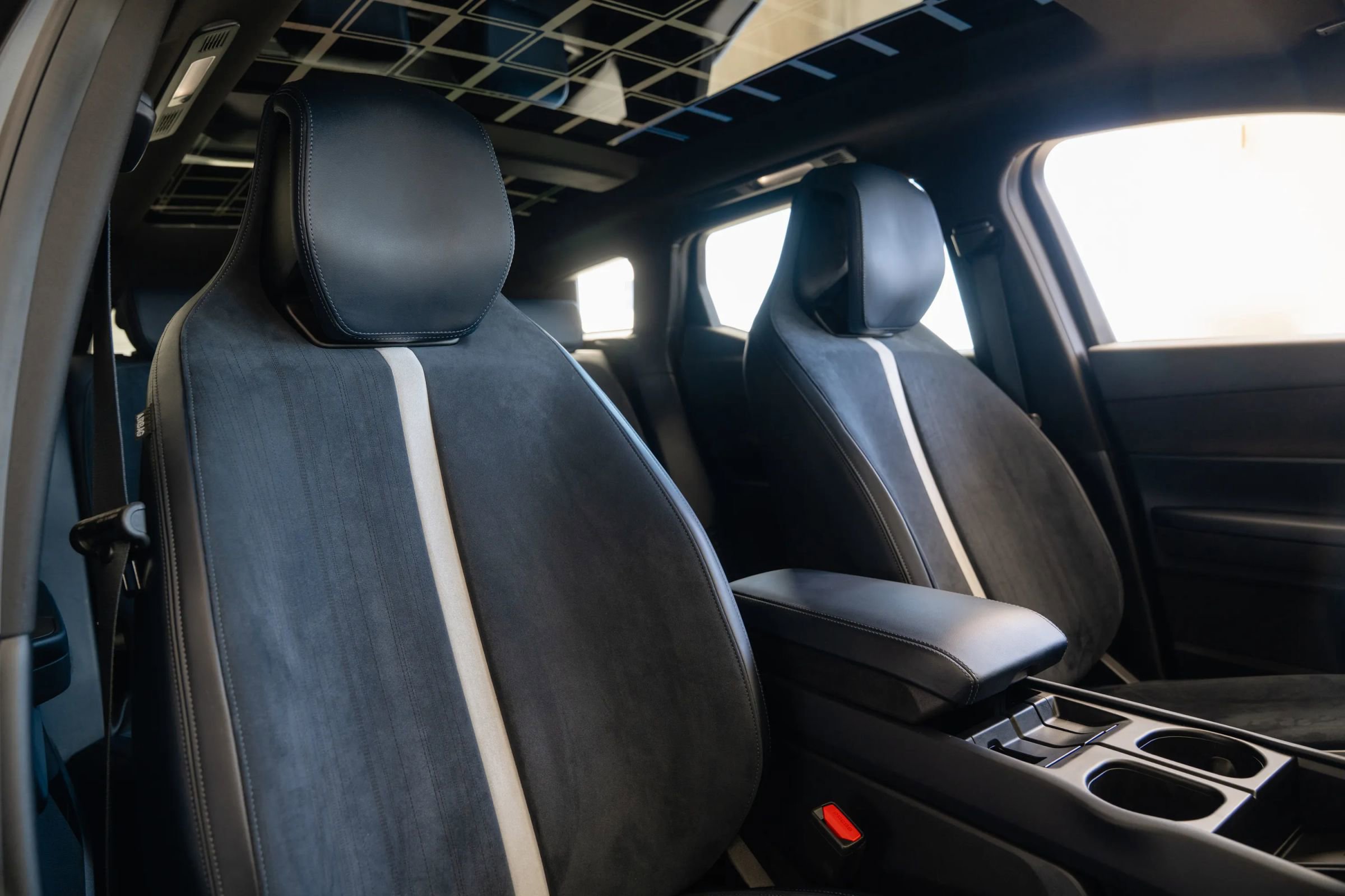 Used 2023 Fisker Ocean One image 19