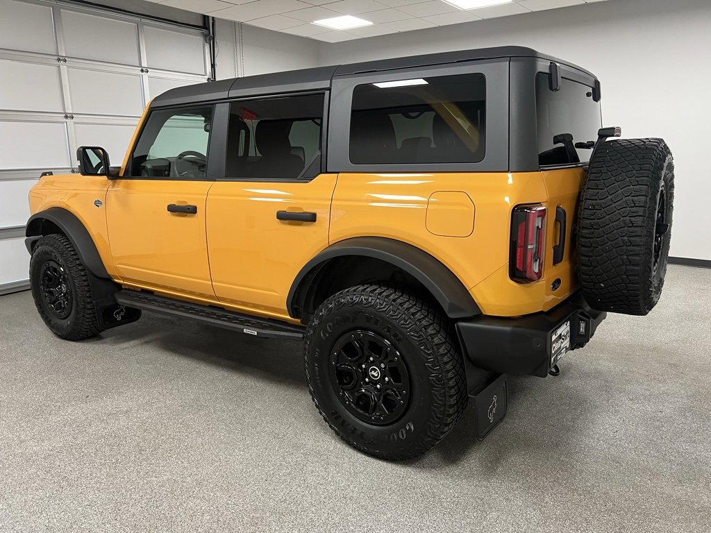 Used 2022 Ford Bronco Wildtrak image 9