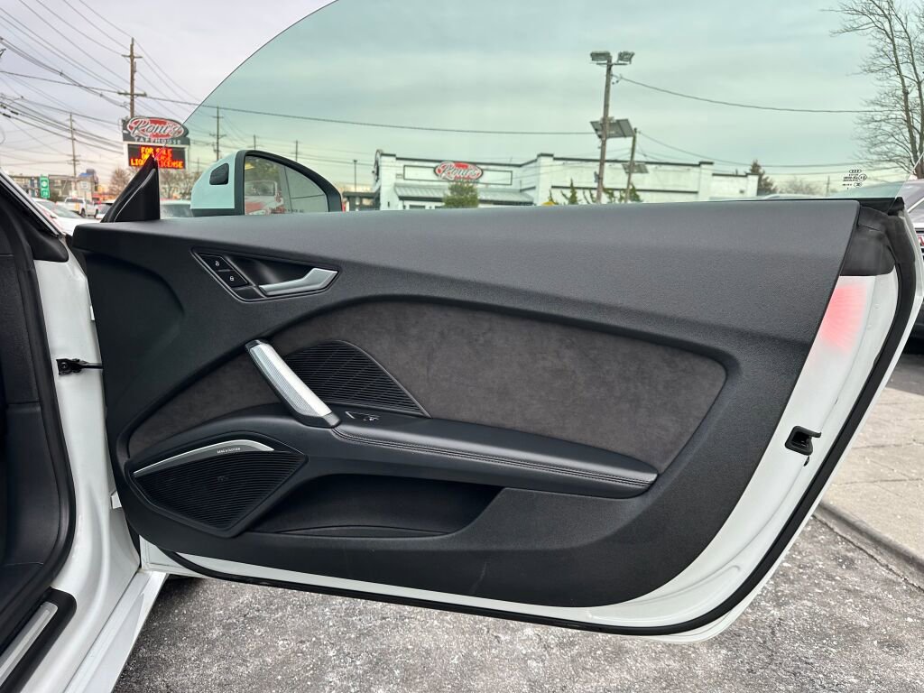 Used 2016 Audi TT 2.0T w/ Technology Package image 20