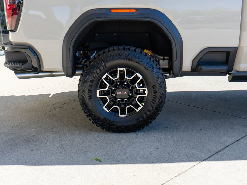 New 2026 GMC Sierra 2500 AT4X AWD/4WD image 35
