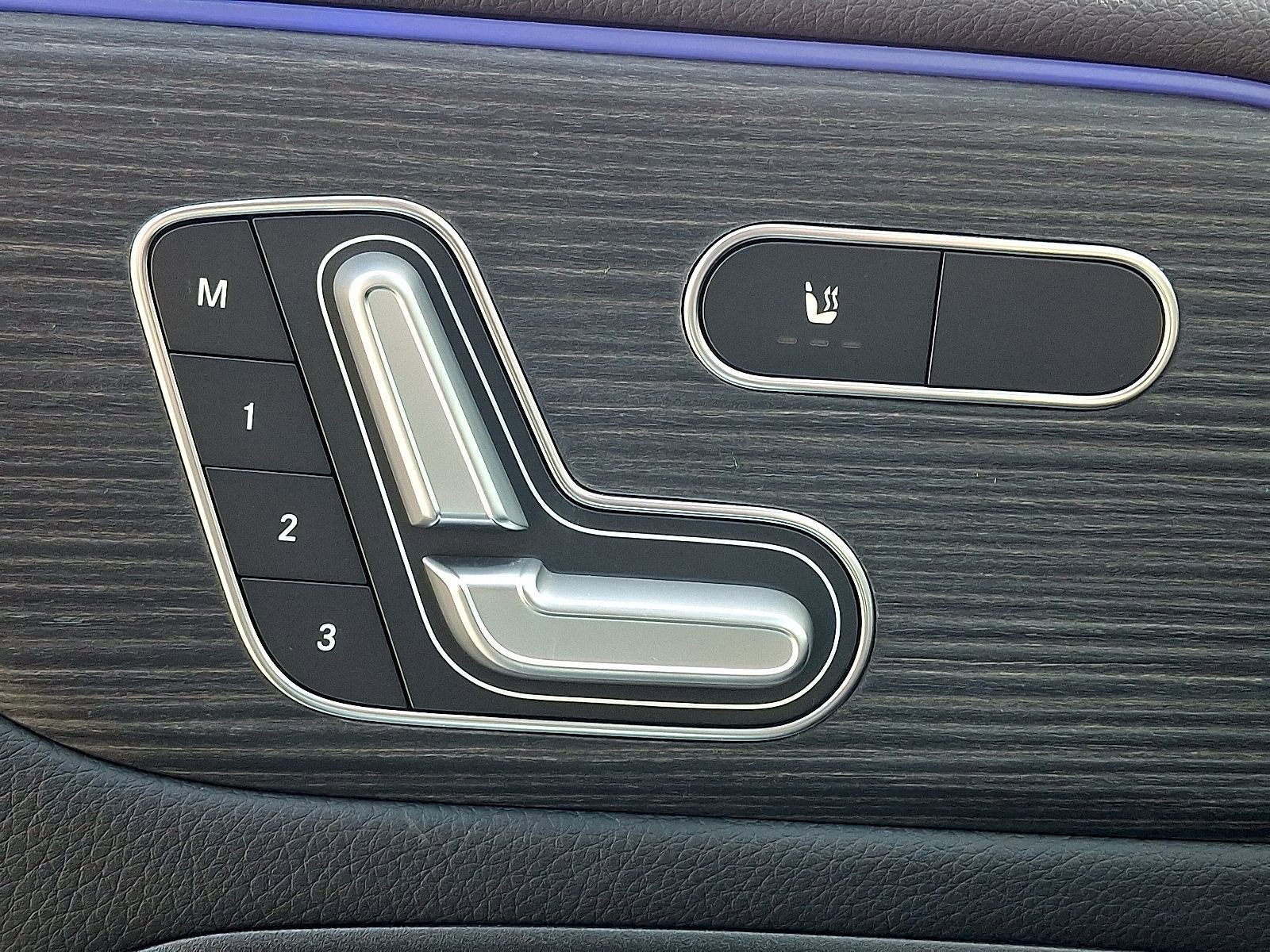 New 2026 Mercedes-Benz GLB 250 4MATIC image 17