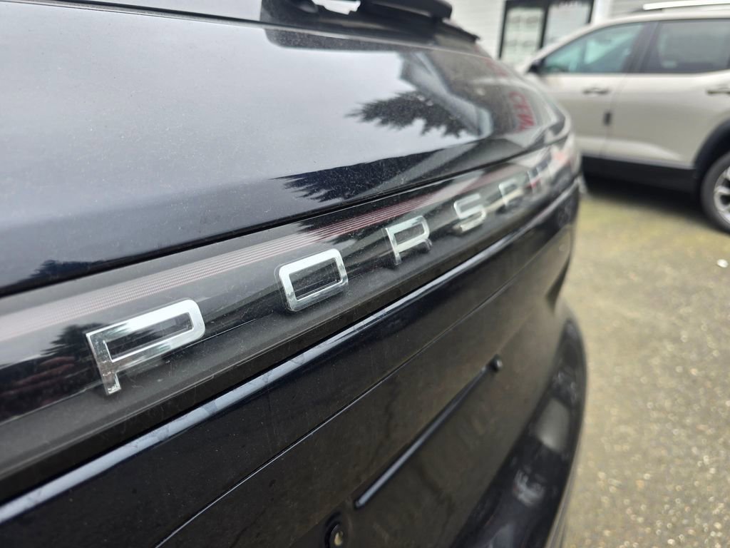 Used 2022 Porsche Cayenne E-Hybrid image 14