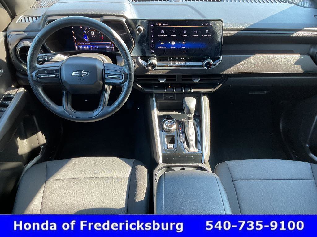 Used 2023 Chevrolet Colorado Trail Boss AWD/4WD image 37