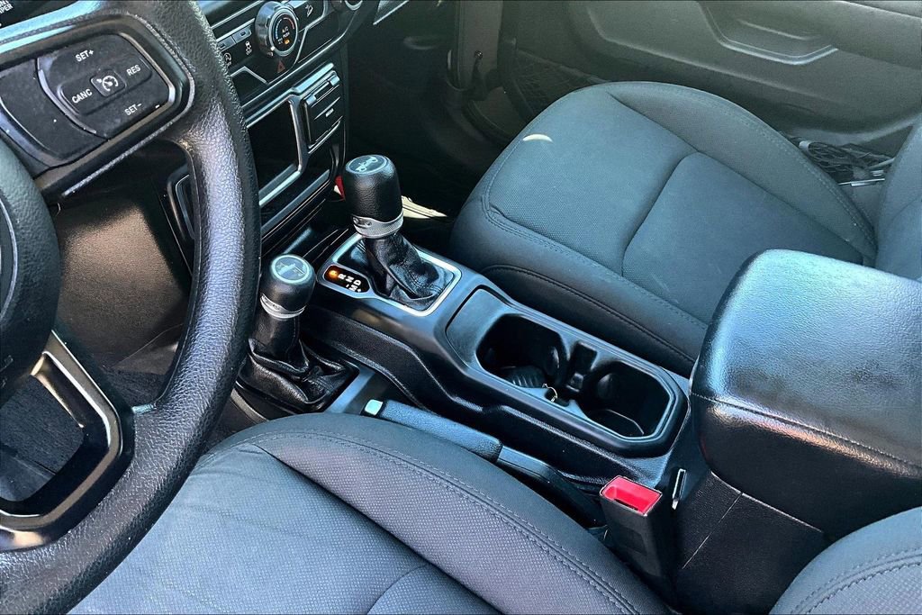 Used 2019 Jeep Wrangler Unlimited Sport image 18