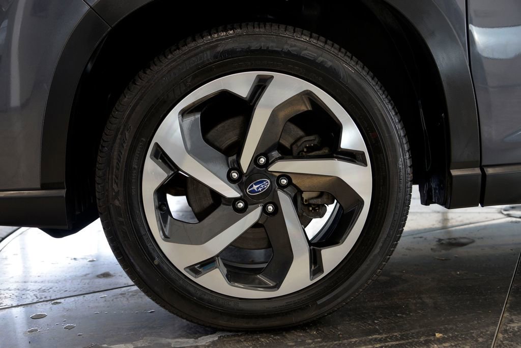 Used 2023 Subaru Forester Touring image 10