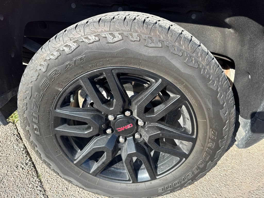 Certified 2024 GMC Sierra 1500 Elevation w/ Elevation Premium Package AWD/4WD image 7
