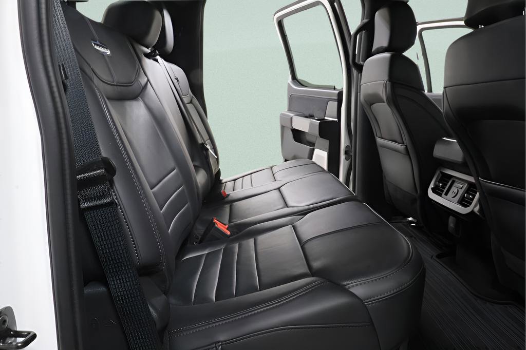 Used 2025 Ford F250 Platinum image 30