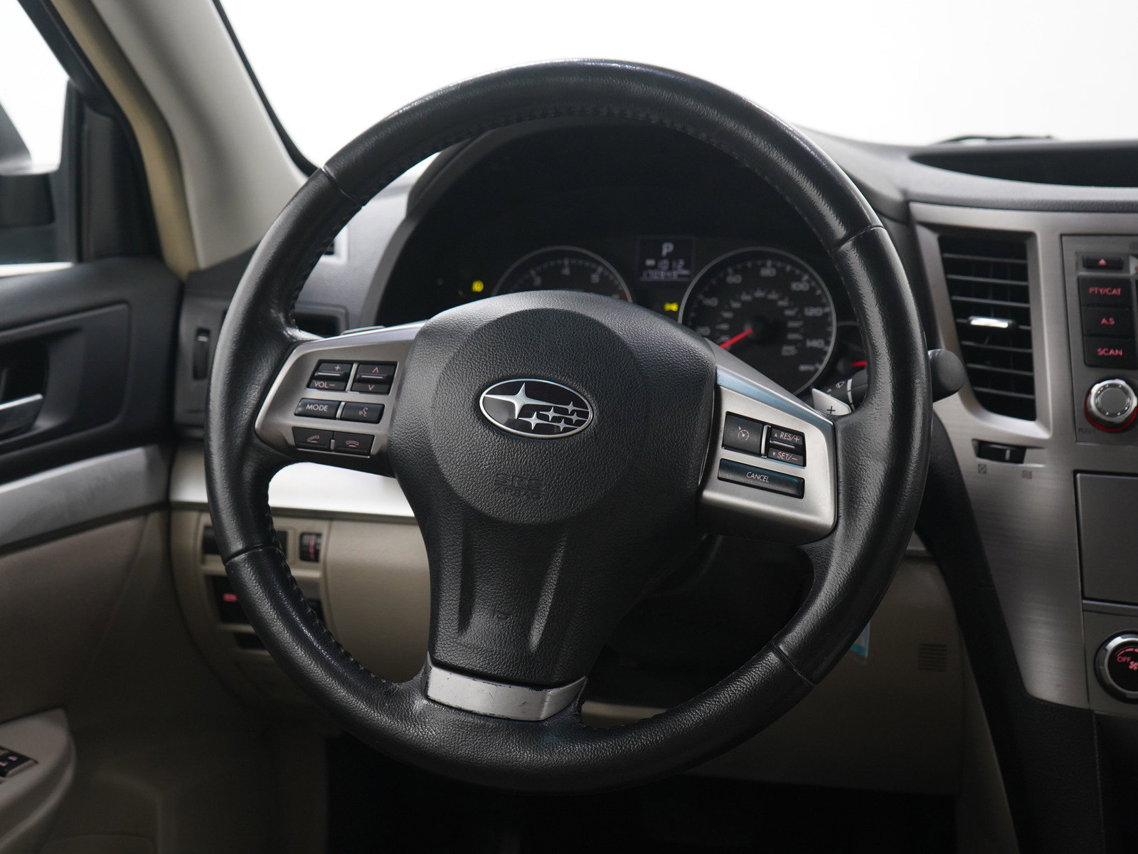 Used 2013 Subaru Outback 2.5i Premium image 14