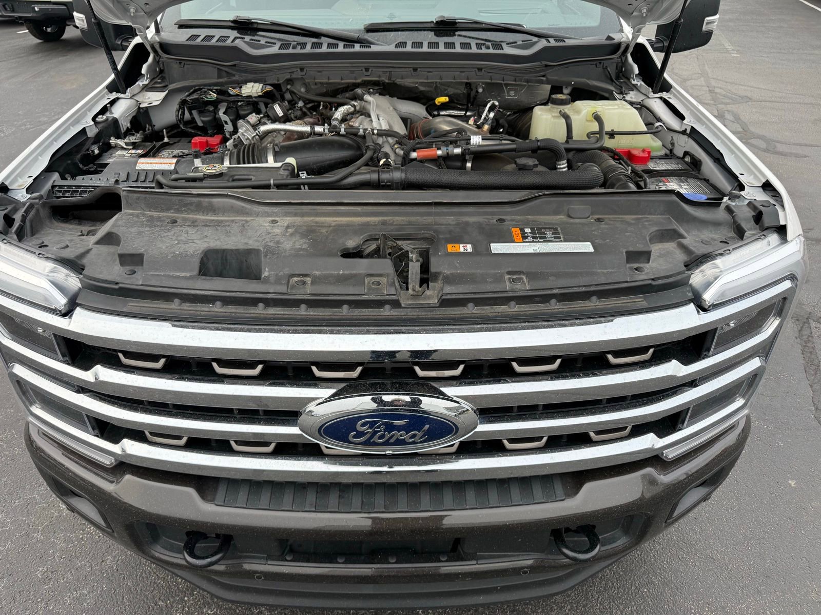 Used 2024 Ford F350 King Ranch w/ FX4 Off-Road Package AWD/4WD image 41
