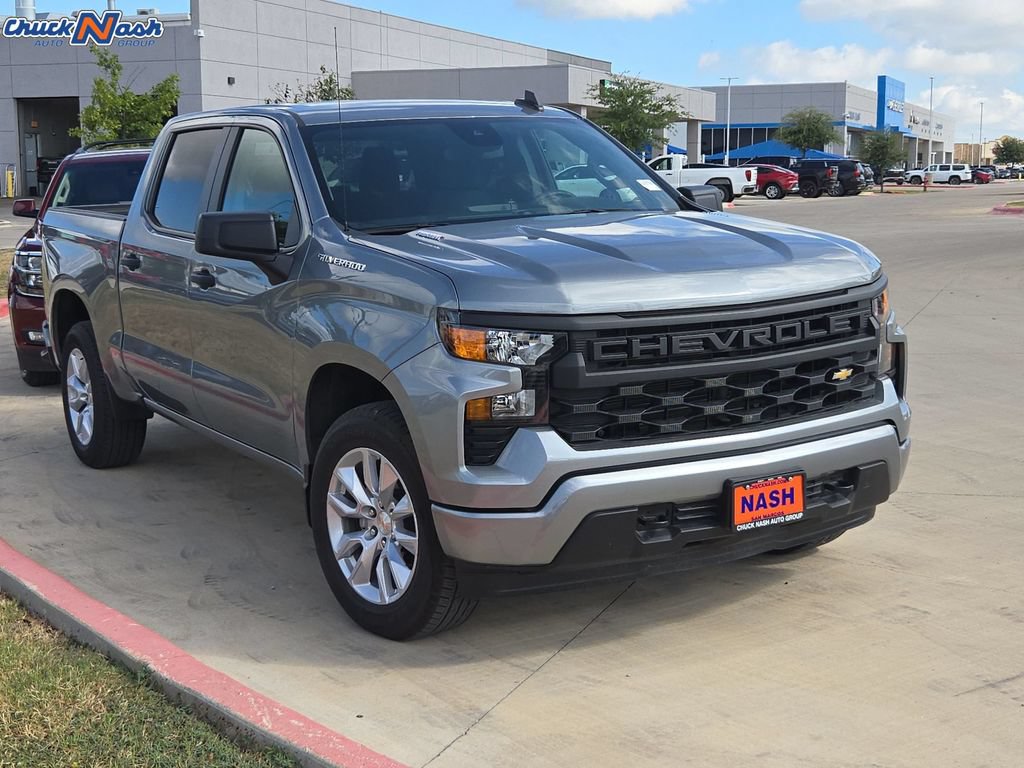 Certified 2025 Chevrolet Silverado 1500 Custom RWD image 1