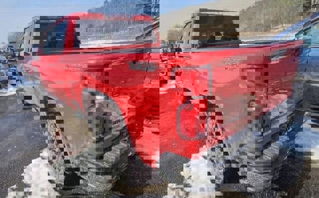 Used 2025 Chevrolet Silverado 2500 LT w/ Trail Boss Package image 4