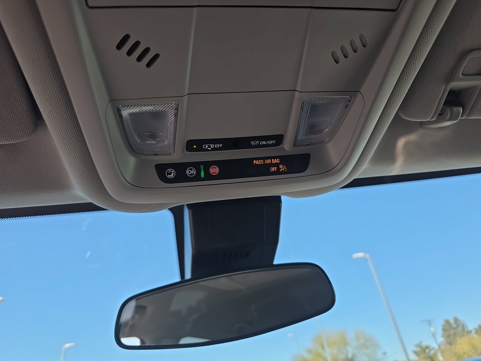 Used 2023 Chevrolet Equinox LT image 31