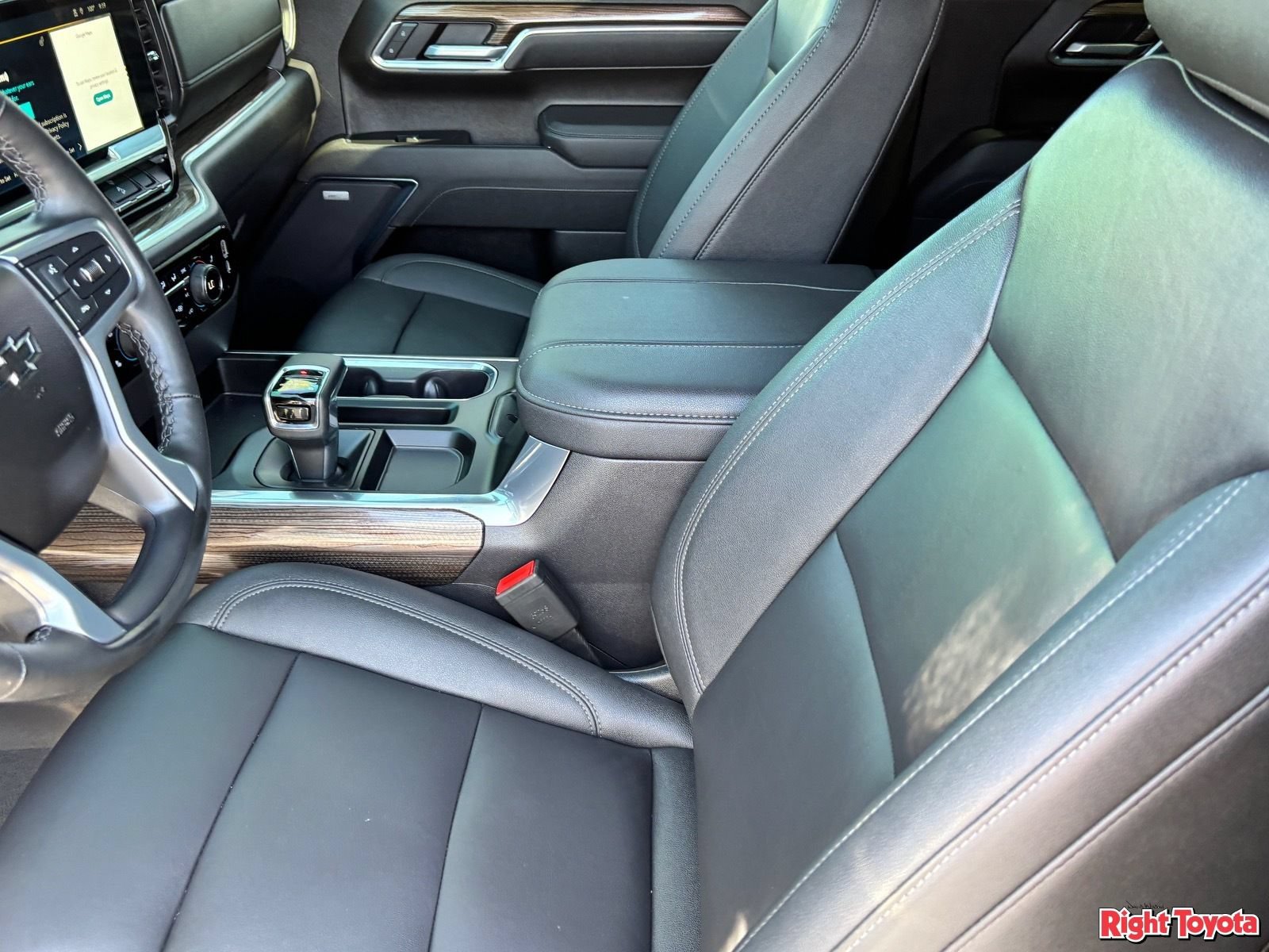 Used 2026 Chevrolet Silverado 1500 LT Trail Boss w/ LT Trail Boss Premium Package AWD/4WD image 20