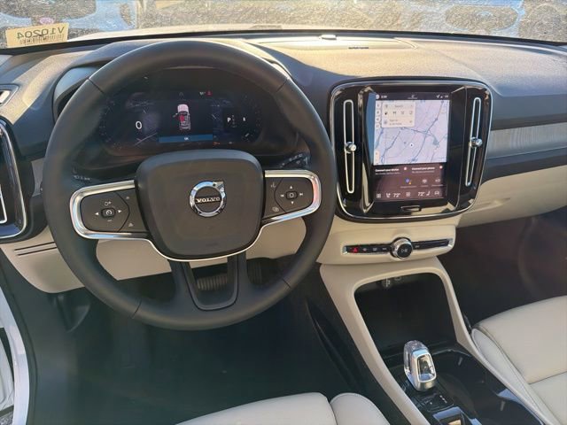 New 2026 Volvo XC40 B5 Ultra w/ Protection Package Premier image 14