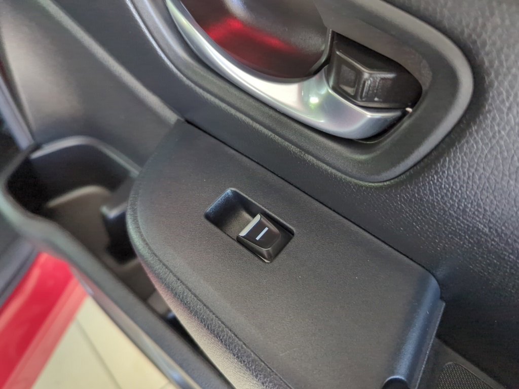 Used 2025 Honda Pilot Black Edition image 43