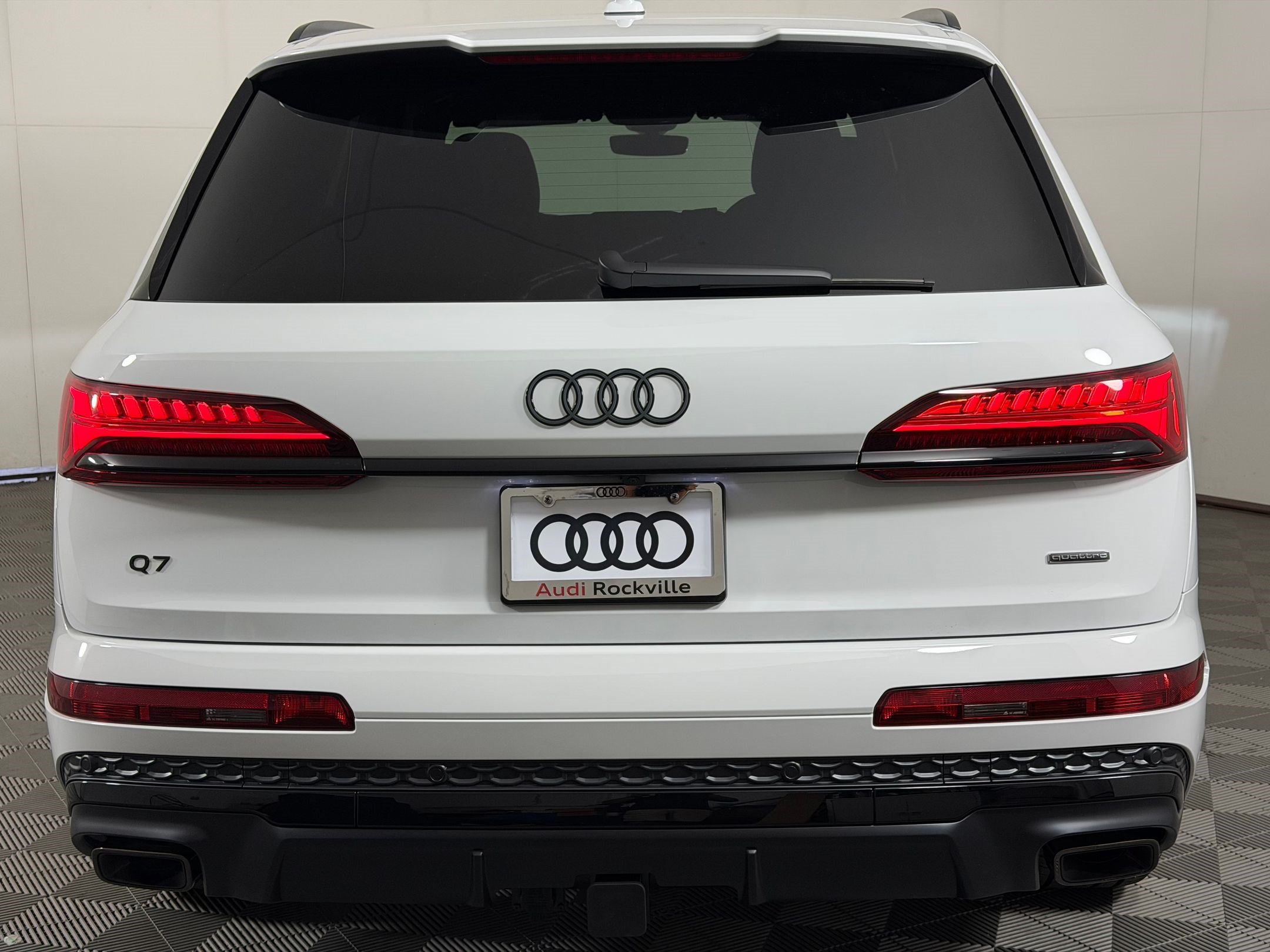 New 2026 Audi Q7 Premium Plus AWD/4WD image 10