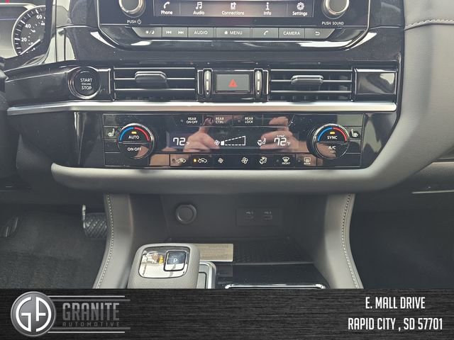 New 2025 Nissan Pathfinder SV AWD/4WD image 18