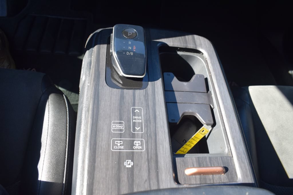 Used 2023 Nissan Ariya FWD image 21