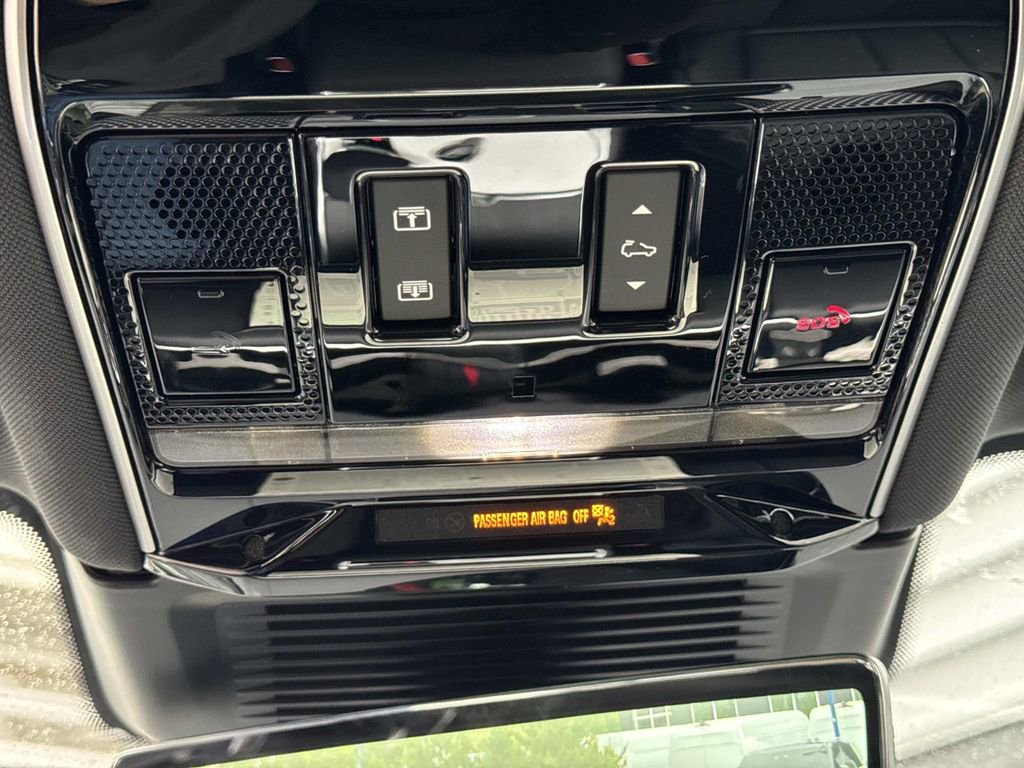 New 2026 Land Rover Range Rover SE AWD/4WD image 23