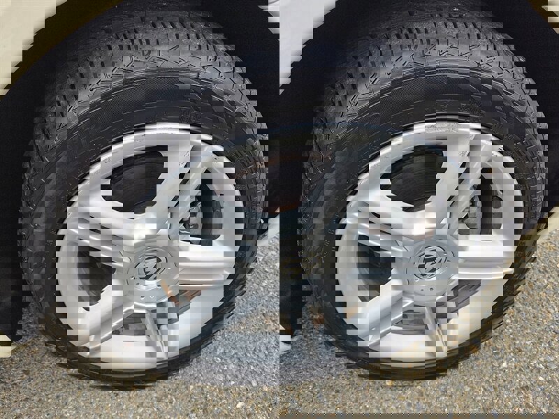 Used 2004 Volkswagen Beetle GLS image 6