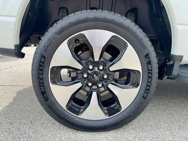 New 2025 Ford F150 Lightning Platinum image 40