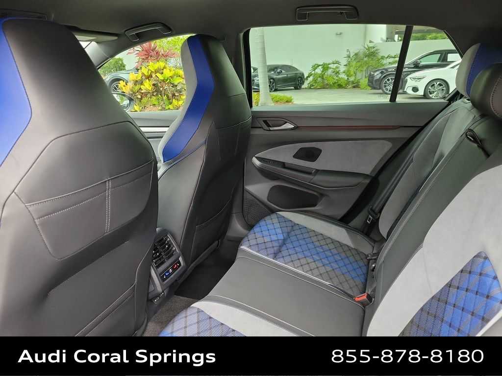 Used 2025 Volkswagen Golf R Black Edition AWD/4WD image 20