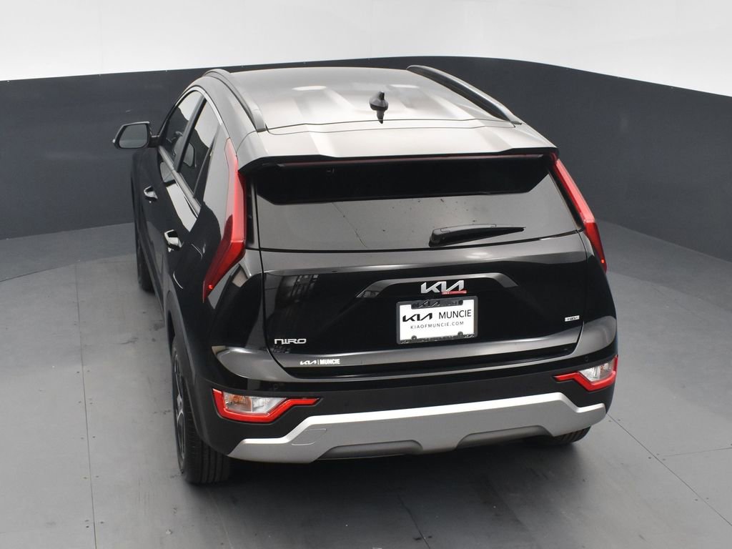 Certified 2025 Kia Niro EX FWD image 46