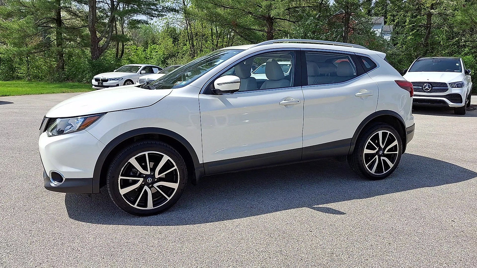 Used 2019 Nissan Rogue Sport SL w/ Premium Package AWD/4WD image 5