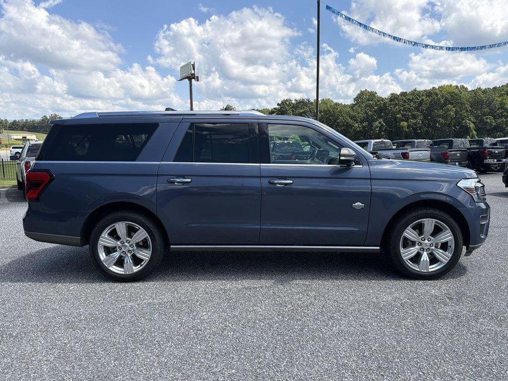 Used 2022 Ford Expedition Max King Ranch AWD/4WD image 8