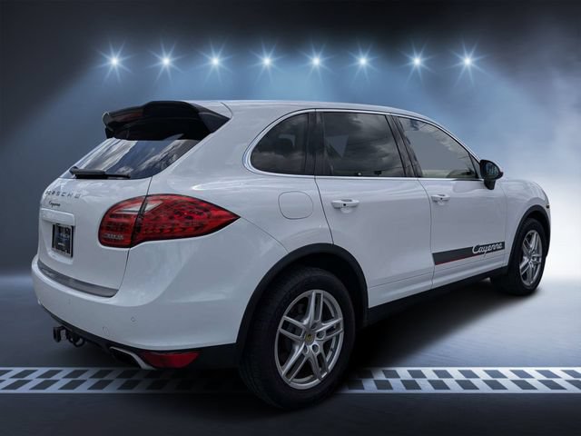 Used 2014 Porsche Cayenne AWD/4WD image 3