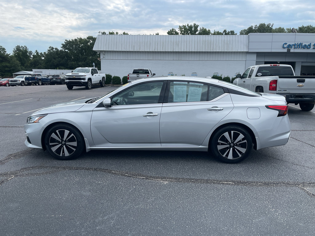 Used 2021 Nissan Altima 2.5 SL