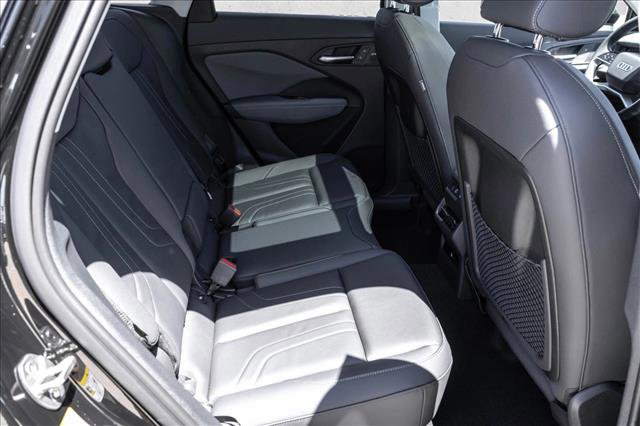 New 2026 Audi Q3 quattro 2.0T AWD/4WD image 23