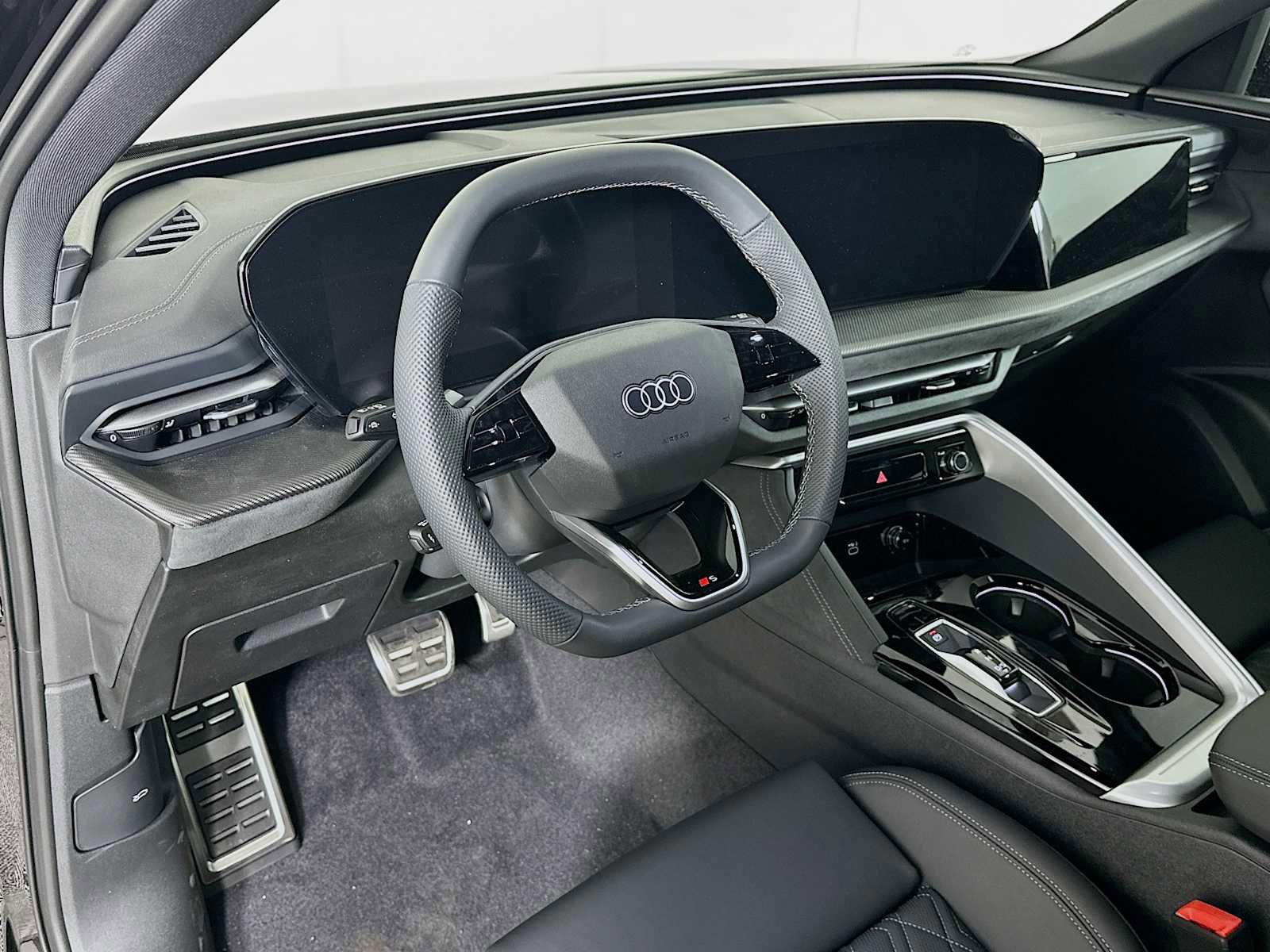 New 2026 Audi SQ5 Premium Plus AWD/4WD image 9