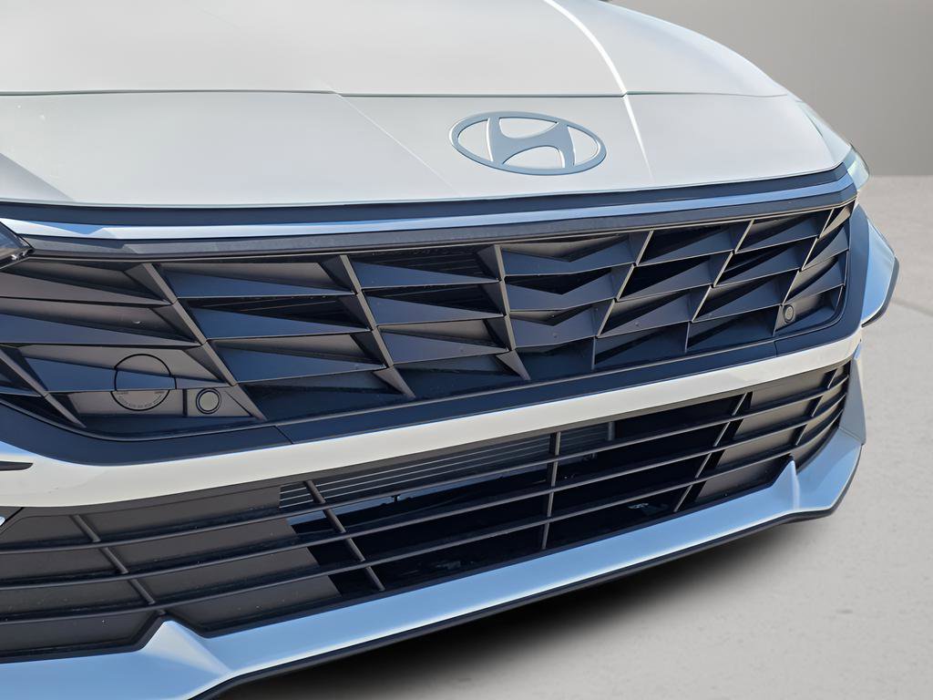 New 2026 Hyundai Elantra Sport image 9