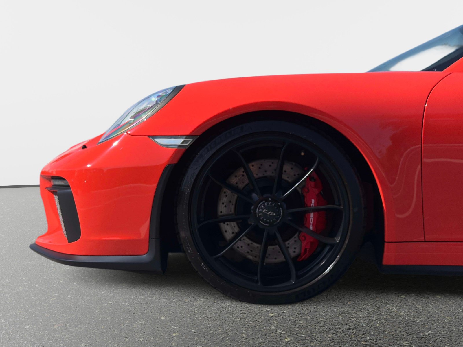 Used 2018 Porsche 911 GT3 RWD image 13