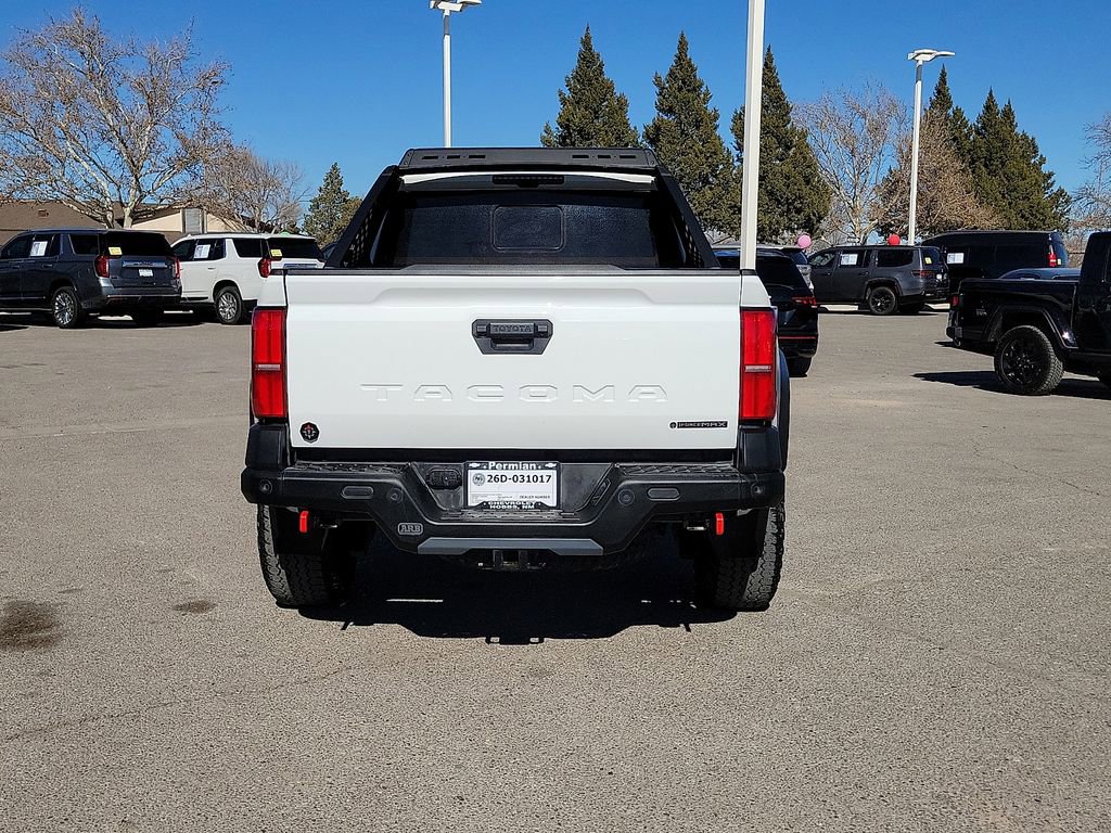 Used 2024 Toyota Tacoma Trailhunter image 9