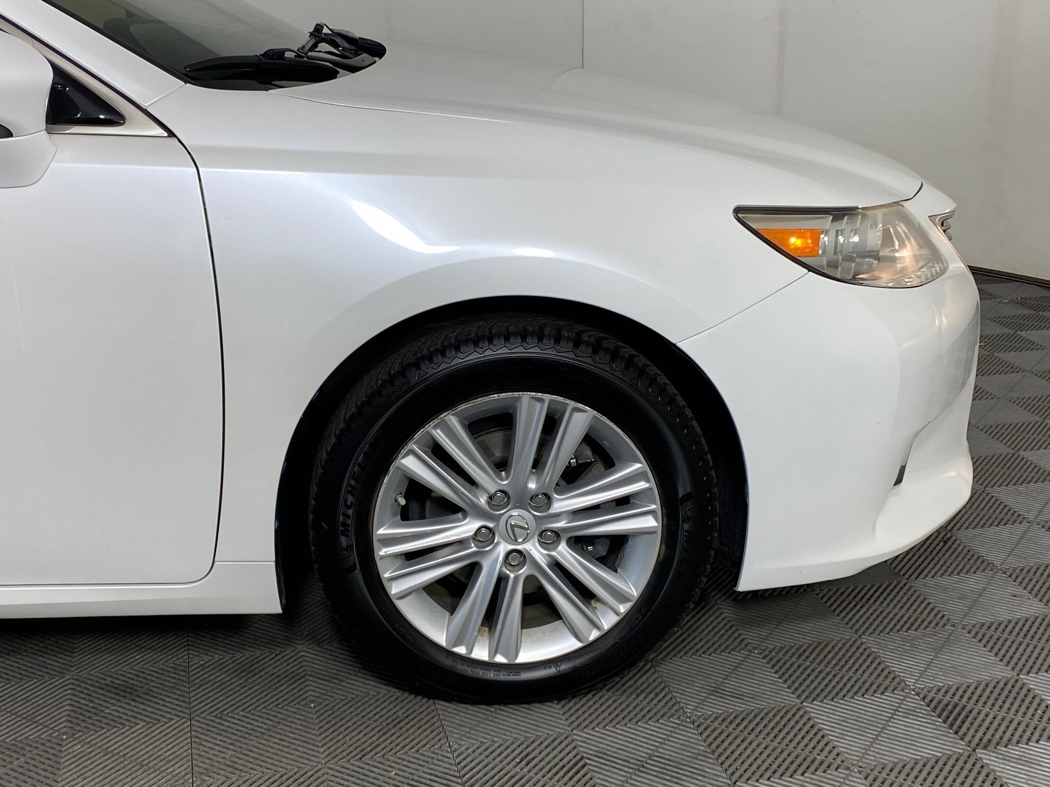 Used 2015 Lexus ES 350 image 11