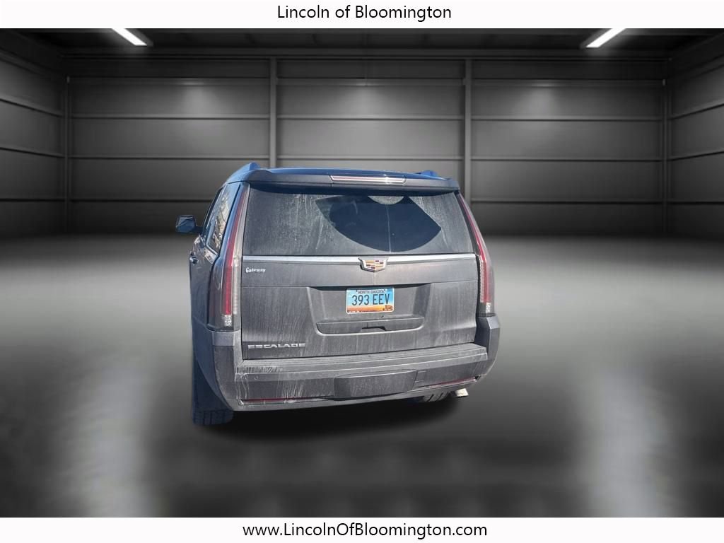 Used 2016 Cadillac Escalade Luxury image 6