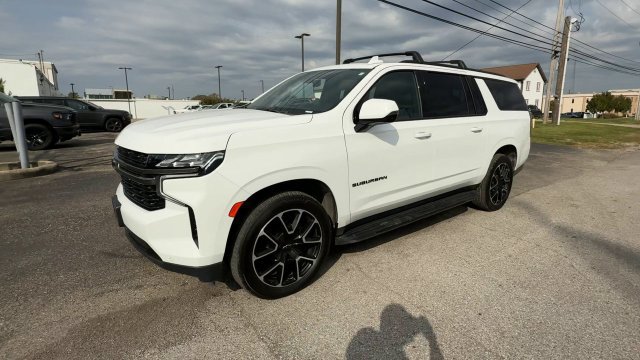 Used 2021 Chevrolet Suburban RST w/ Luxury Package AWD/4WD image 4