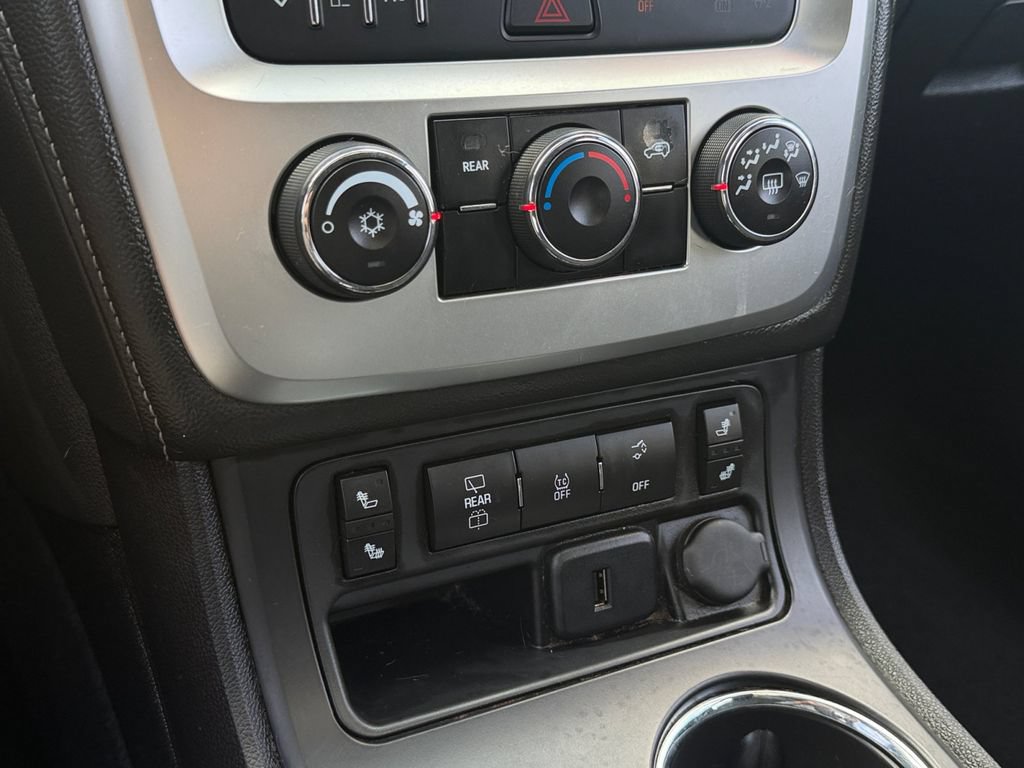 Used 2015 GMC Acadia SLE FWD image 28