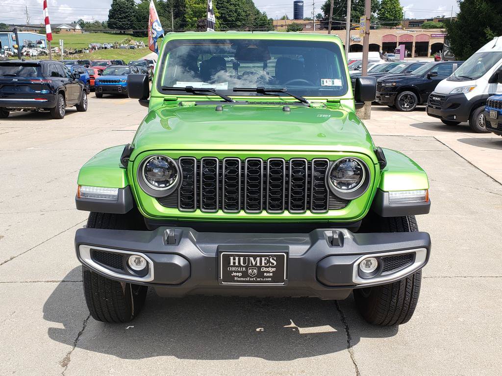 New 2026 Jeep Gladiator Sport AWD/4WD image 8