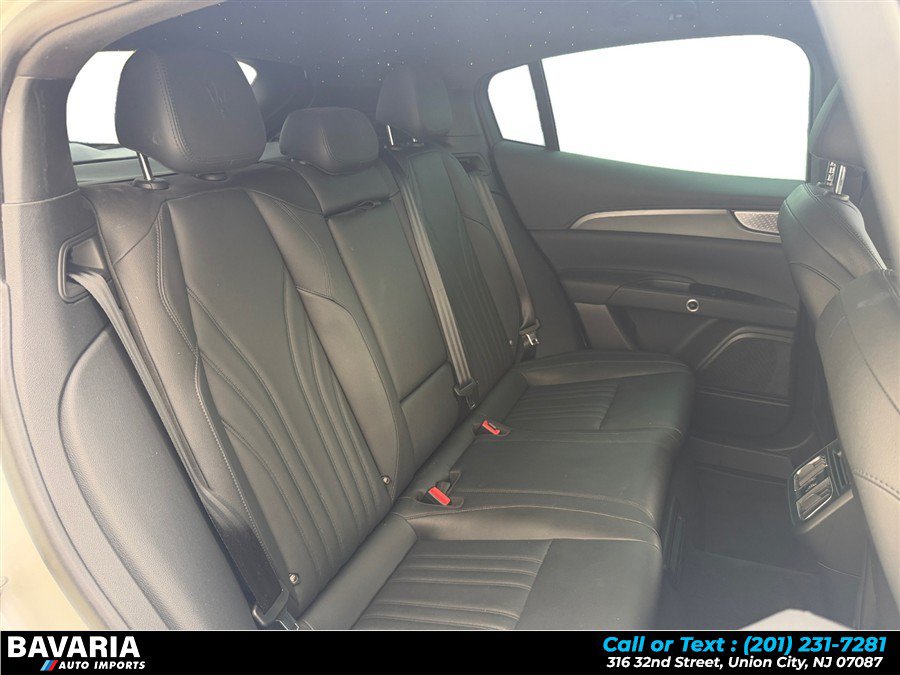 Used 2023 Maserati Grecale GT AWD/4WD image 18