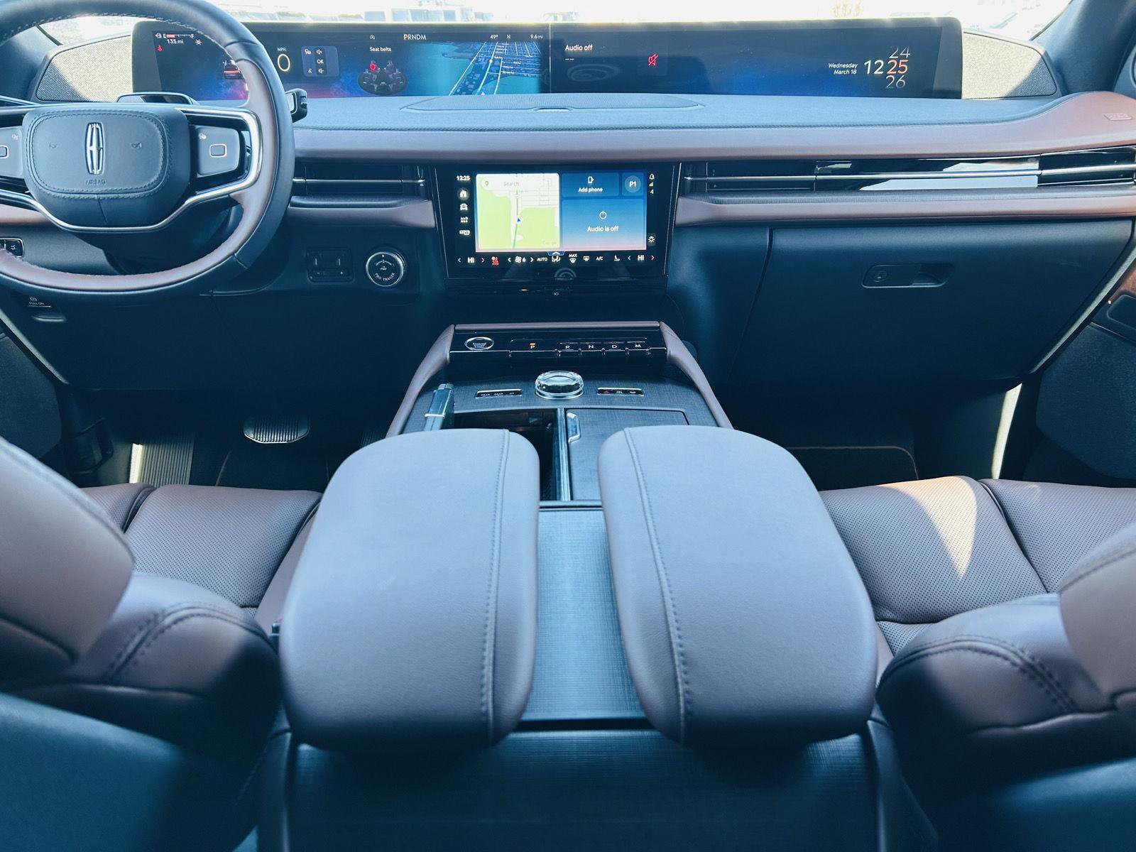 New 2026 Lincoln Navigator Reserve image 38