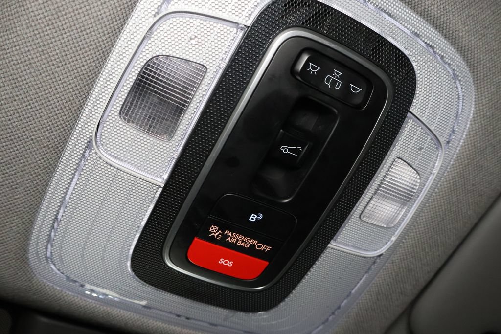 Used 2025 Hyundai Elantra SEL FWD image 23