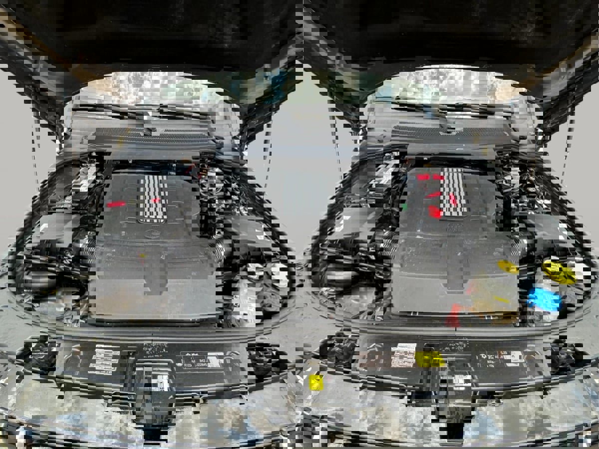 Used 2016 Land Rover LR4 image 48