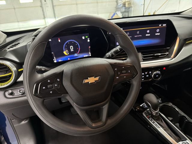 Certified 2024 Chevrolet Trax LT image 17