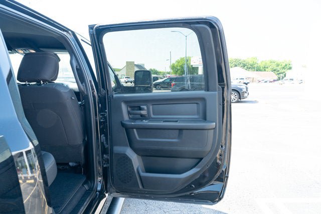 Used 2025 RAM 2500 Tradesman AWD/4WD image 16