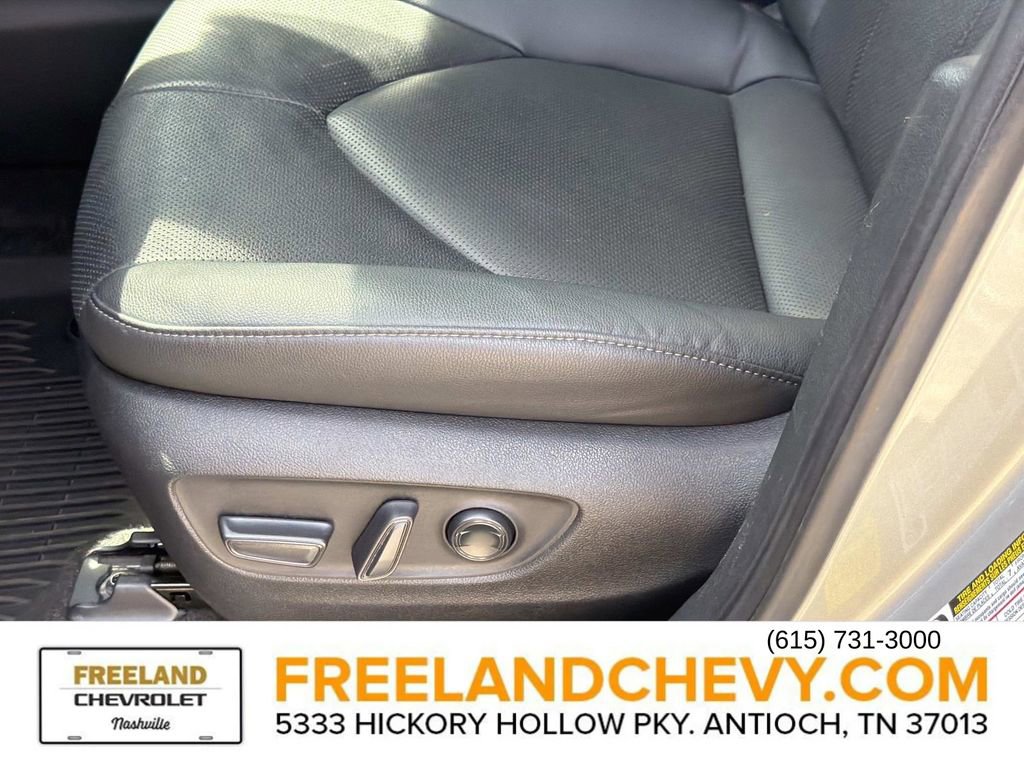 Used 2024 Toyota Grand Highlander Platinum image 25